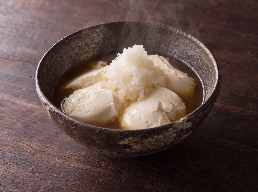 Seidentofu in Dashi mit Daikon